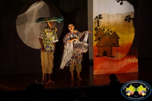 Se realizó con éxito la obra de teatro Griots, Cuentos Africanos 