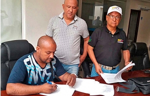 El sindicato de trabajadores SNTT Subdirectiva Buenaventura y TCBUEN S.A. firman convención colectiva de trabajo