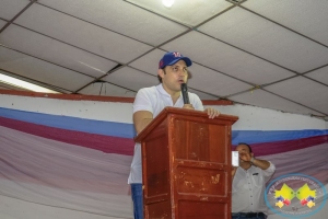 El senador Carlos Fernando Motoa convocó mas de 3 mil personas en las reuniones que encabezó el fin de semana
