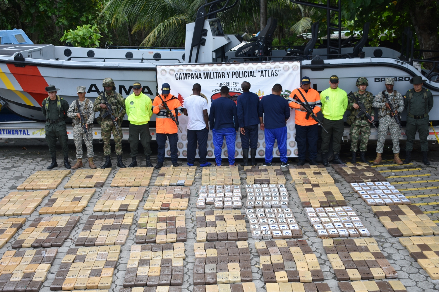 La Armada Nacional incautó 1 tonelada de cocaína en Nariño 