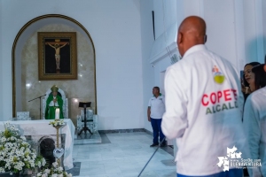 Con una eucaristía, Héctor Copete realizó el cierre de campaña a la Alcaldía de Buenaventura
