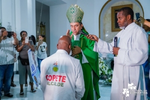 Con una eucaristía, Héctor Copete realizó el cierre de campaña a la Alcaldía de Buenaventura