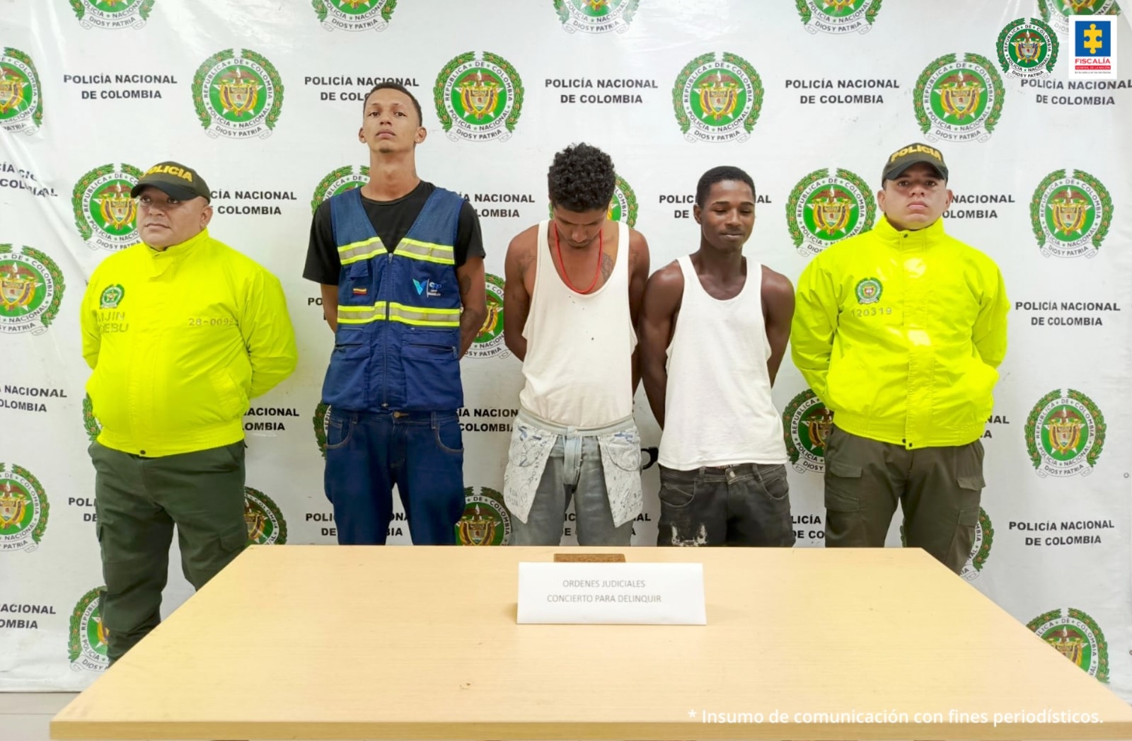 Detención carcelaria contra tres presuntos miembros de Los Espartanos en Buenaventura, quienes asaltaron a 5 ciudadanos con armas de fuego 