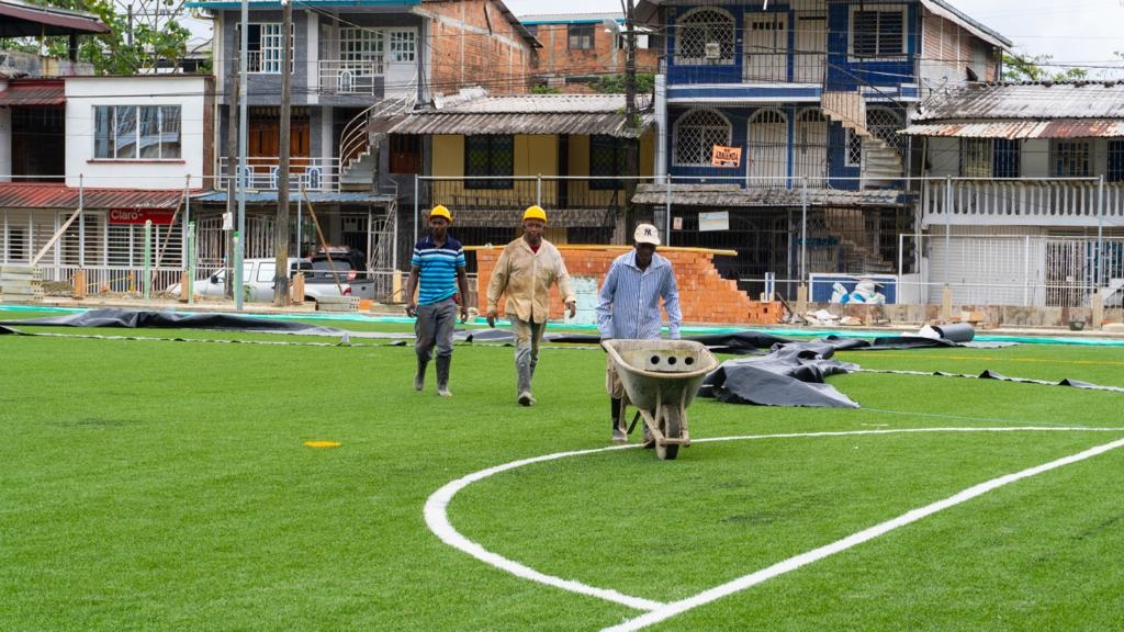 Los escenarios deportivos de los barrios Bolívar y Bosque Municipal se estarían poniendo al servicio de la comunidad bonaverense en diciembre de 2023