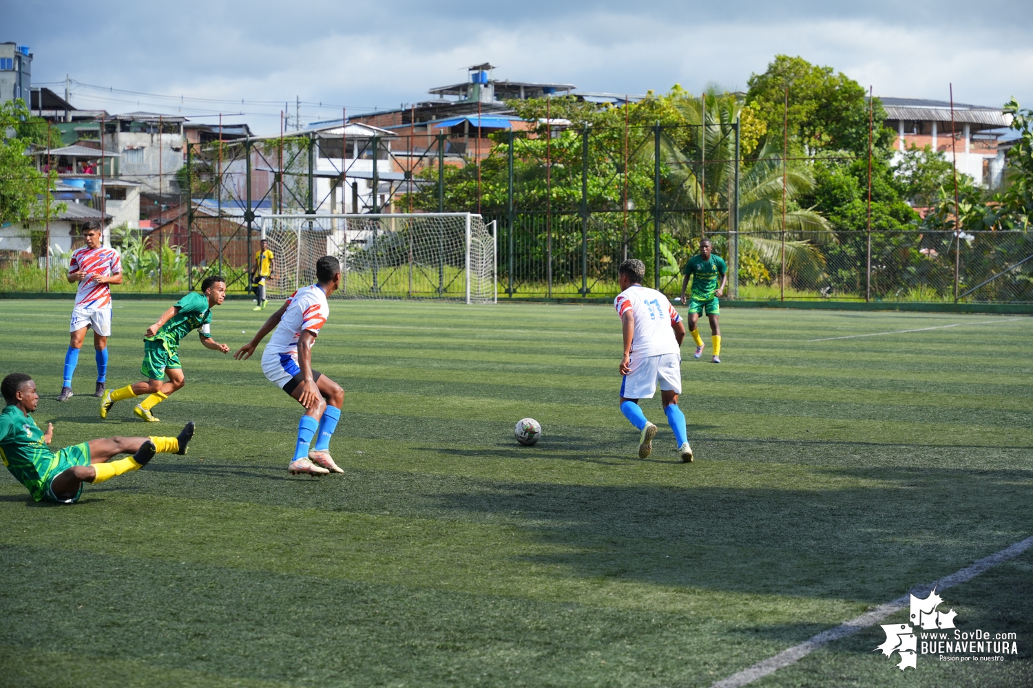 Algo más de 400 personas, asistieron al partido de fútbol internacional Sub-20 entre Buenaventura Vs. Puerto Cabello