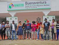 La Policía aprehendió en Buenaventura a 25 inmigrantes que llegaron de manera ilegal al país
