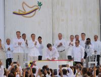 La paz germina YA!, expresó el Presidente Santos tras la firma del Acuerdo Final