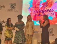 Iniciativas de Palmira, Caicedonia, Buenaventura y Zarzal recibieron el Galardón de la Mujer Vallecaucana