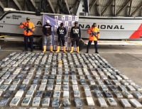 Unidades de la Armada Nacional realizaron la incautación de 496 kilos de cocaína cerca de la Isla Gorgona
