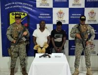 La Armada de Colombia capturó dos presuntos disidentes de las Farc en Buenaventura